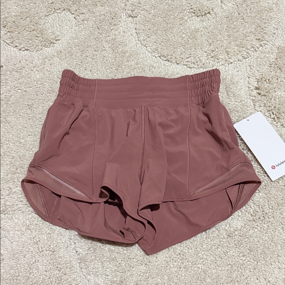 Lululemon HR Short 2.5”